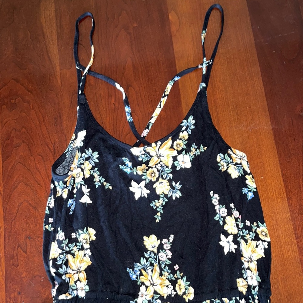 Floral romper size small